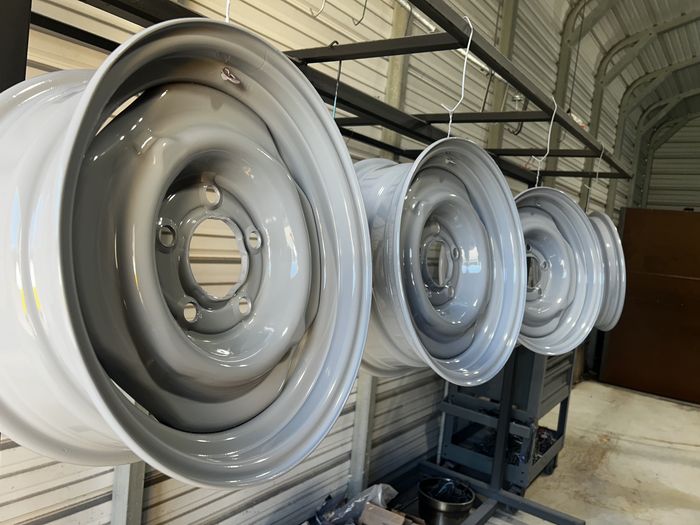 Rims powder coating by Pasadena Powder Coating