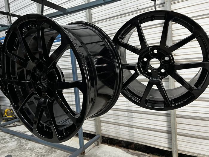 Rims powder coating by Pasadena Powder Coating